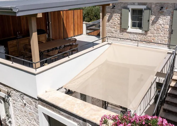 Heritage Francheza-elegant Stone Near The Beach, Pasman Island , Ugrinic Вилла Ugrinici