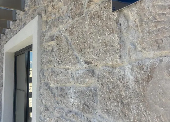 Heritage Francheza-elegant Stone Near The Beach, Pasman Island , Ugrinic * Ugrinici