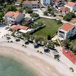 Heritage Francheza-elegant Stone Near The Beach, Pasman Island , Ugrinic * Ugrinici