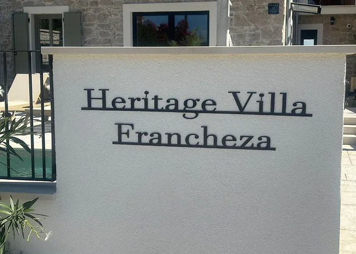 Heritage Francheza-elegant Stone Near The Beach, Pasman Island , Ugrinic Villa *
